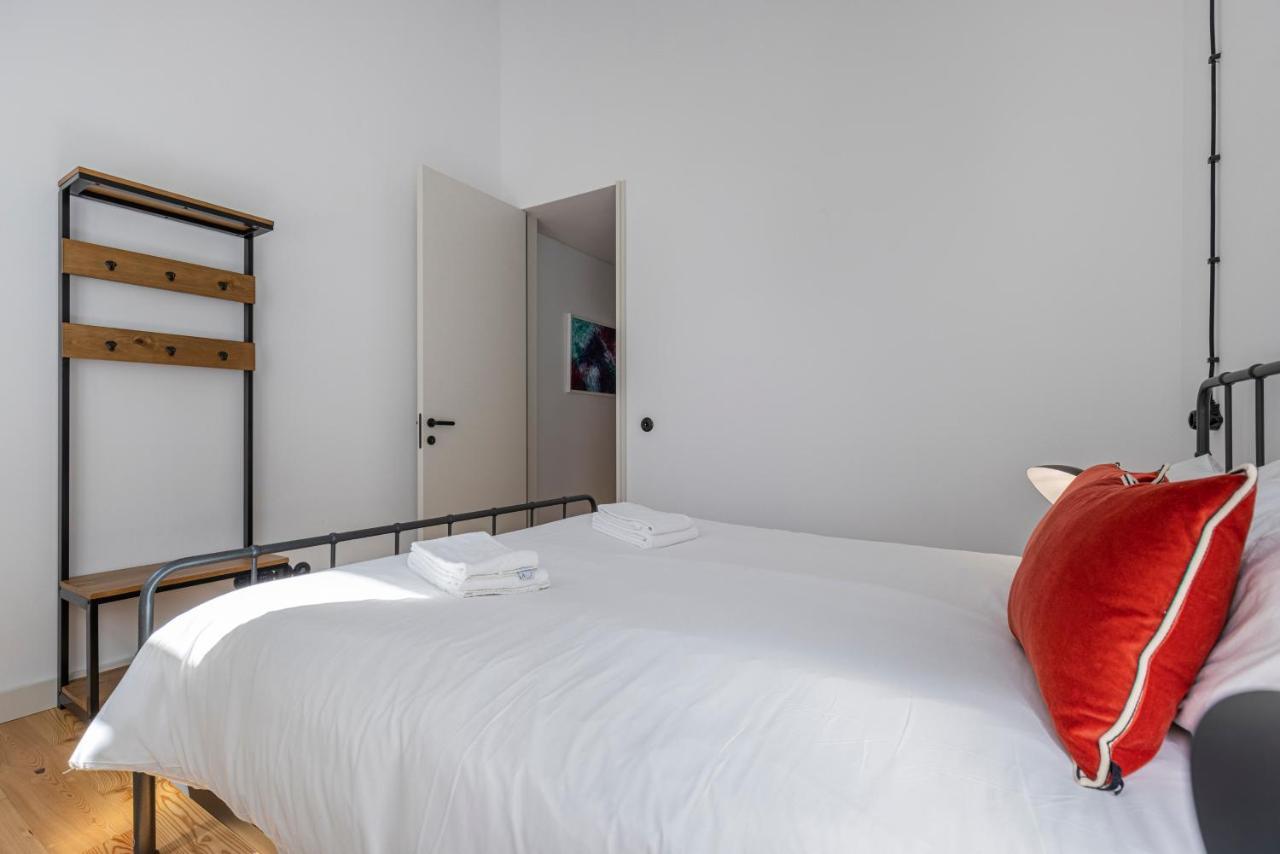 Glamorous 3Bdr Apartment In City Center By Lovelystay Lissabon Exterior foto
